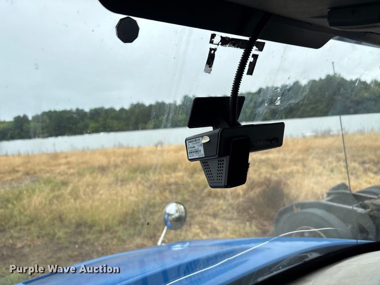 image for item YA0855 2016 International ProStar Plus 122 semi truck