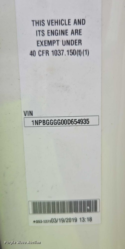 image for item YA0867 2019 Peterbilt 579  glider kit semi truck