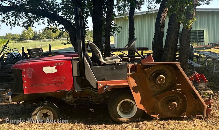 image for item DT3286 2005 Toro Grounds Master 4100D lawn mower