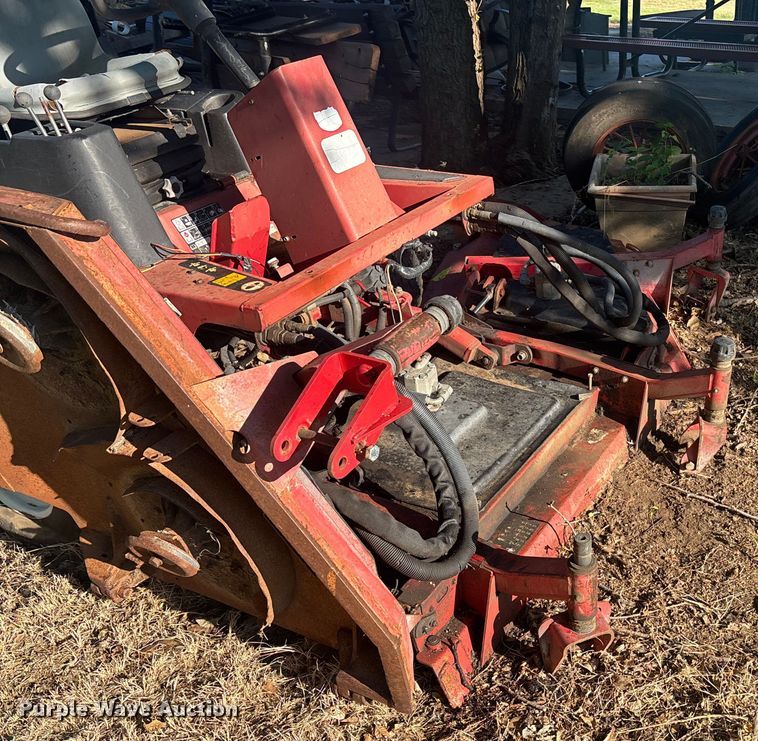 image for item DT3286 2005 Toro Grounds Master 4100D lawn mower