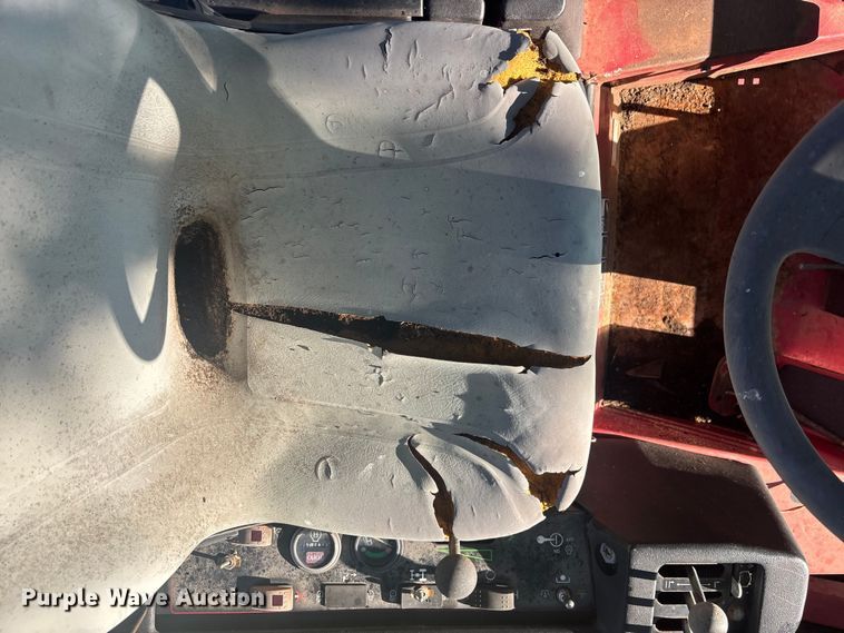 image for item DT3286 2005 Toro Grounds Master 4100D lawn mower