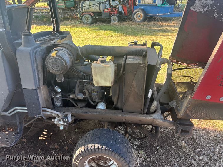 image for item DT3286 2005 Toro Grounds Master 4100D lawn mower