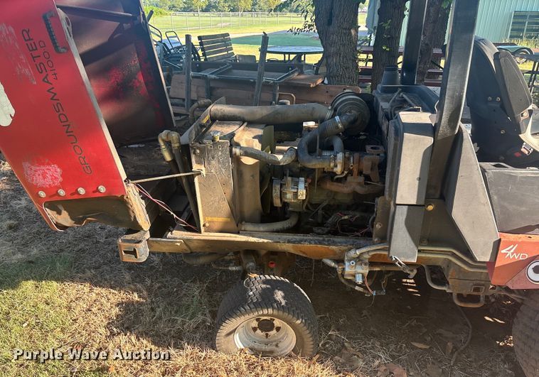 image for item DT3286 2005 Toro Grounds Master 4100D lawn mower