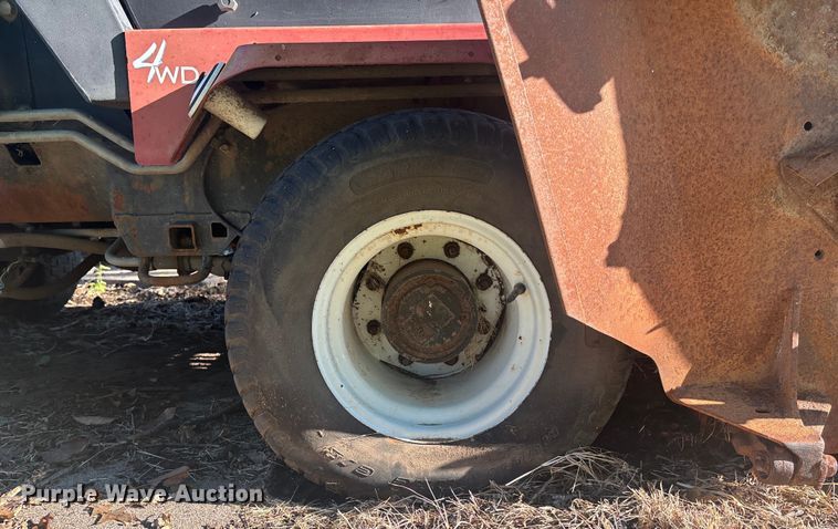 image for item DT3286 2005 Toro Grounds Master 4100D lawn mower