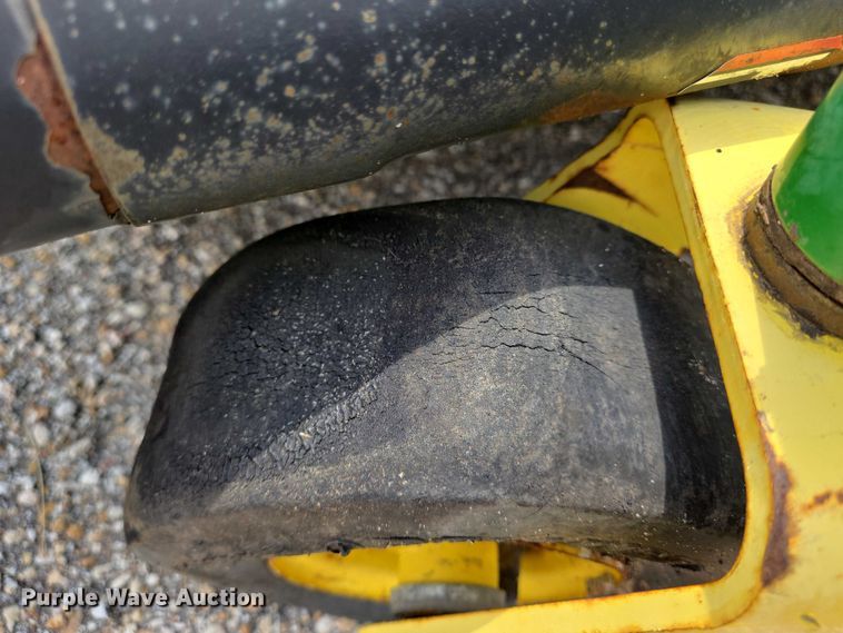 image for item EN8379 John Deere broom