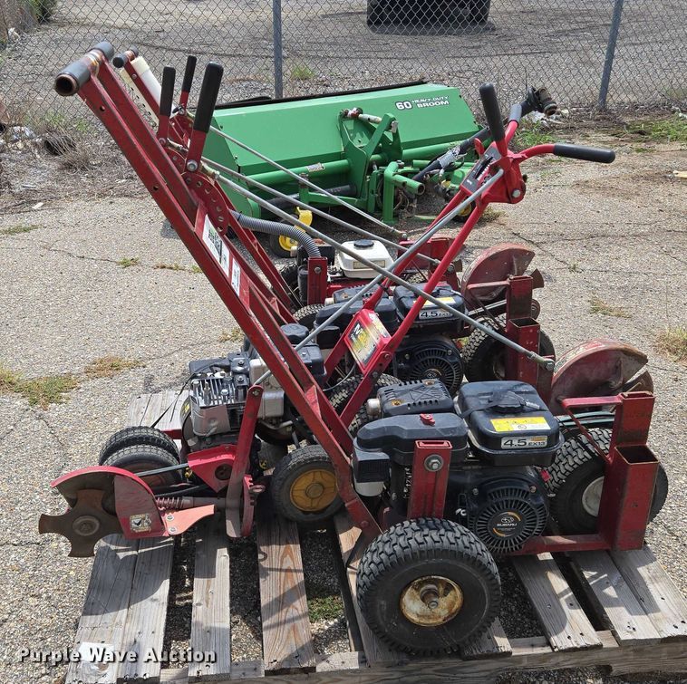 image for item EN8380 (4) edgers