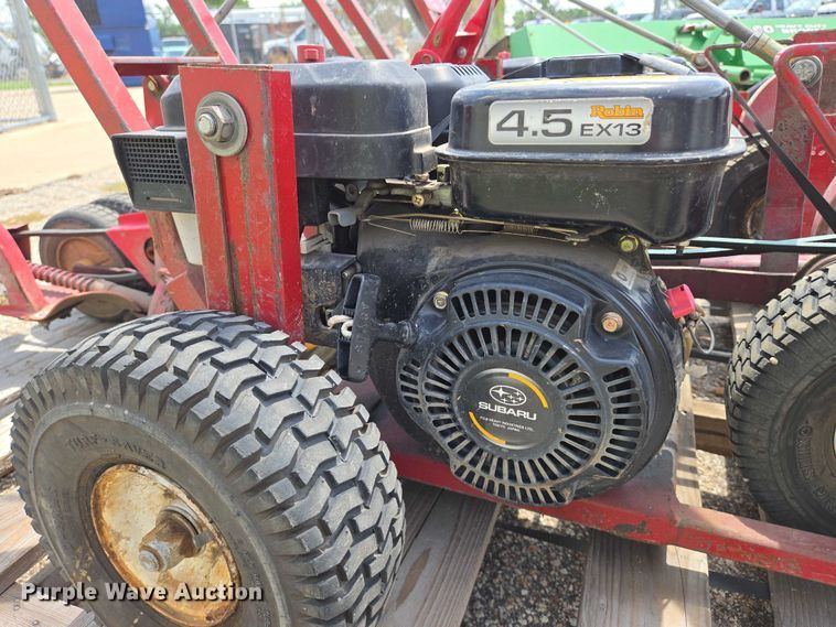 image for item EN8380 (4) edgers