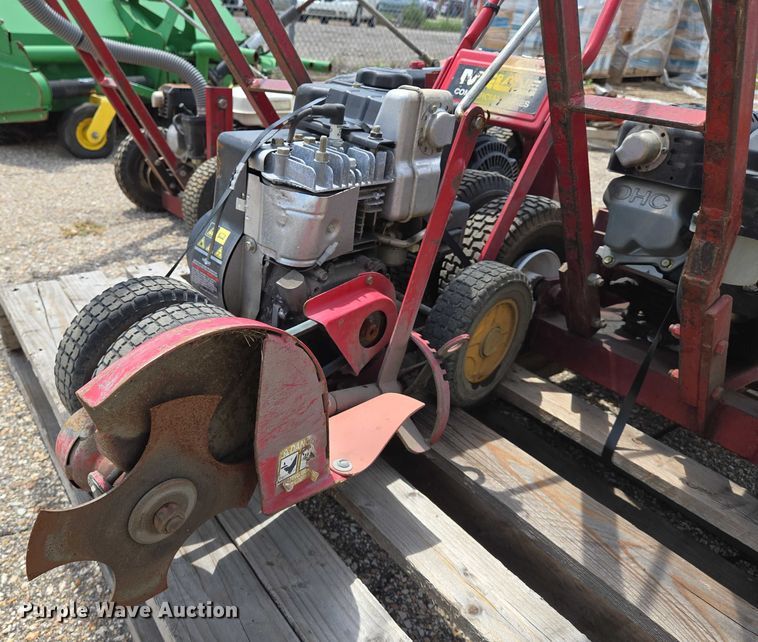 image for item EN8380 (4) edgers