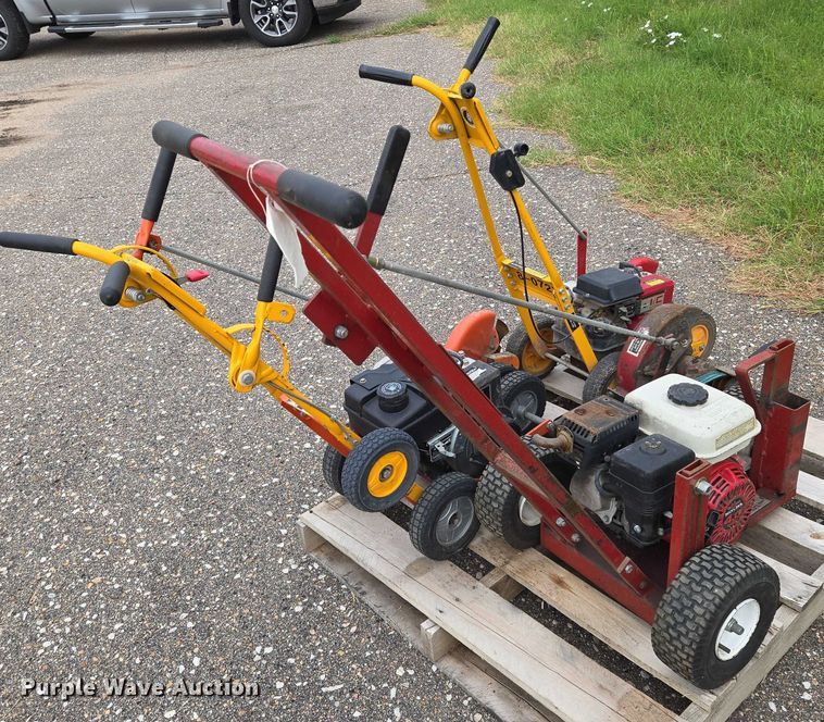 image for item EN8381 (3) edge trimmers  