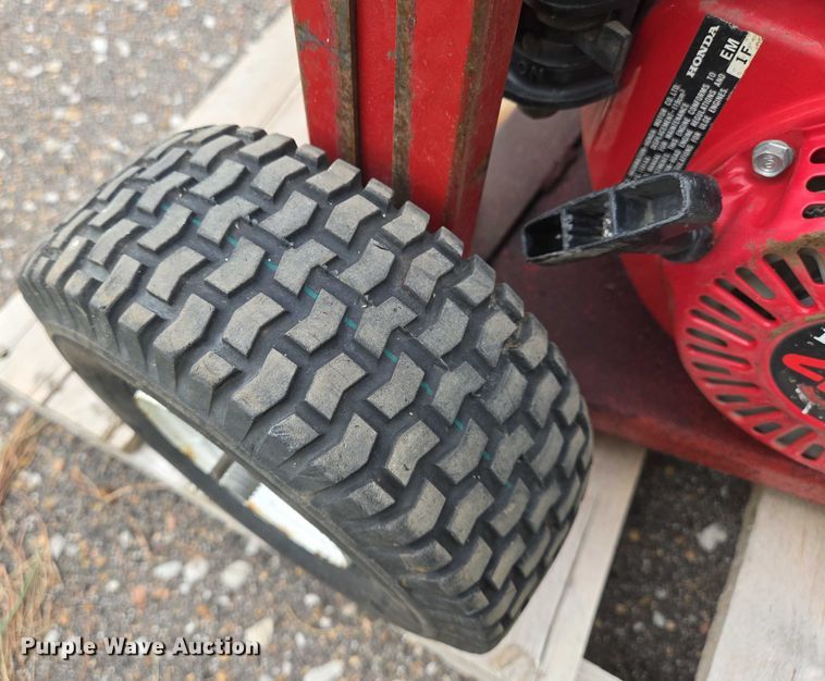 image for item EN8381 (3) edge trimmers  