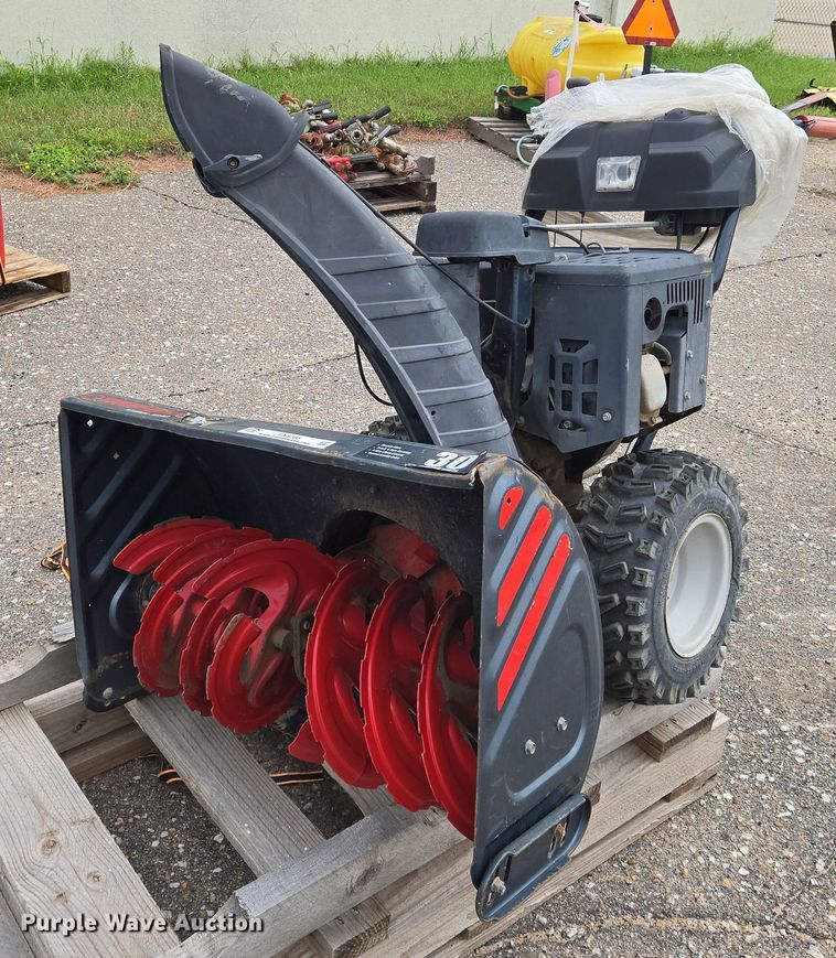 image for item EN8385 Troy-Bilt Storm 3090 snow blower