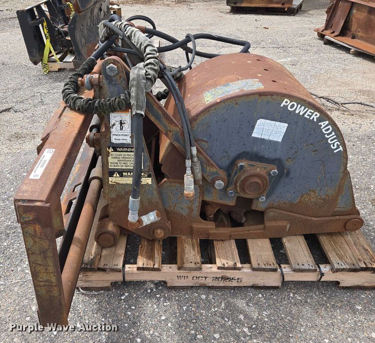 image for item EN8392 Coneqtec AP400 skid steer cold planer