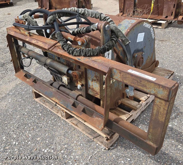 image for item EN8392 Coneqtec AP400 skid steer cold planer