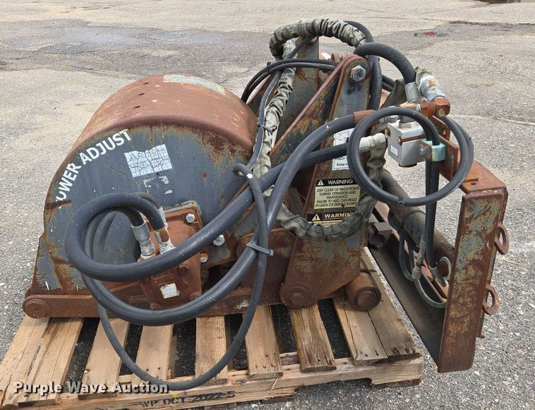 image for item EN8392 Coneqtec AP400 skid steer cold planer