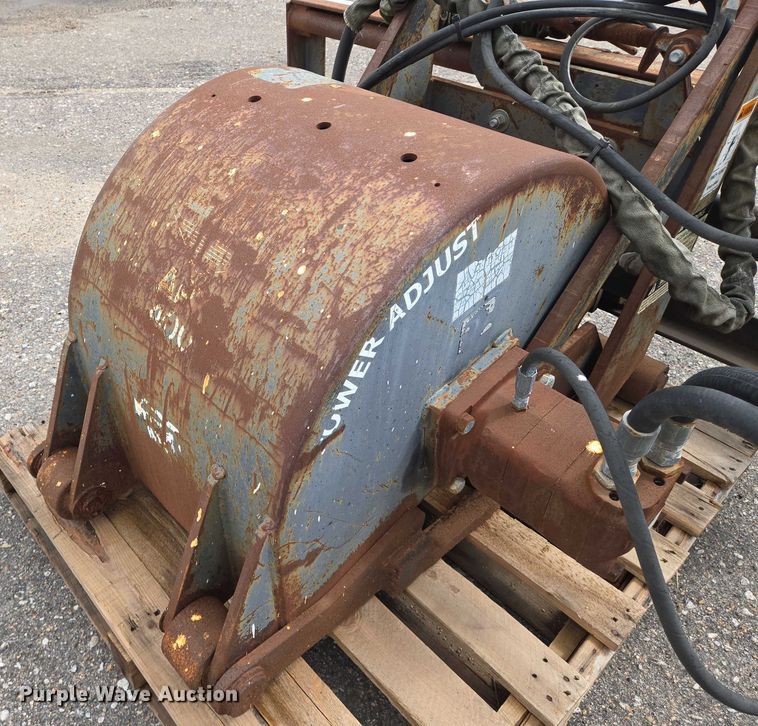 image for item EN8392 Coneqtec AP400 skid steer cold planer