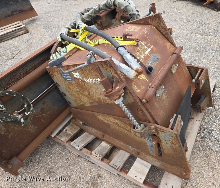 image for item EN8394 Bobcat skid steer cold planer