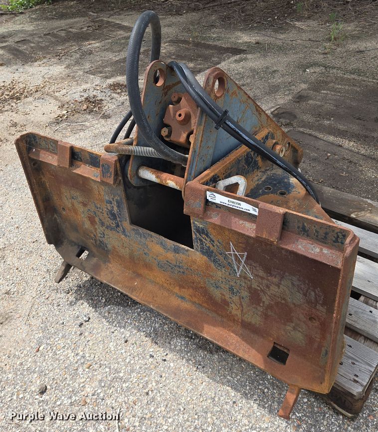 image for item EN8396 Bobcat 35606 skid steer breaker