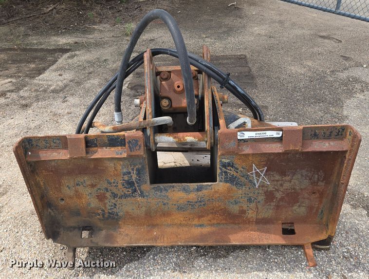 image for item EN8396 Bobcat 35606 skid steer breaker