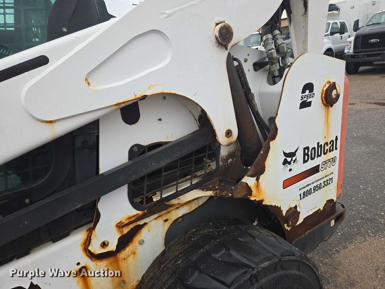 image for item EN8398 2013 Bobcat S770 skid steer loader
