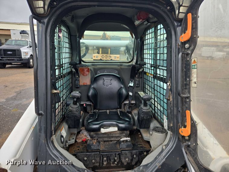 image for item EN8398 2013 Bobcat S770 skid steer loader