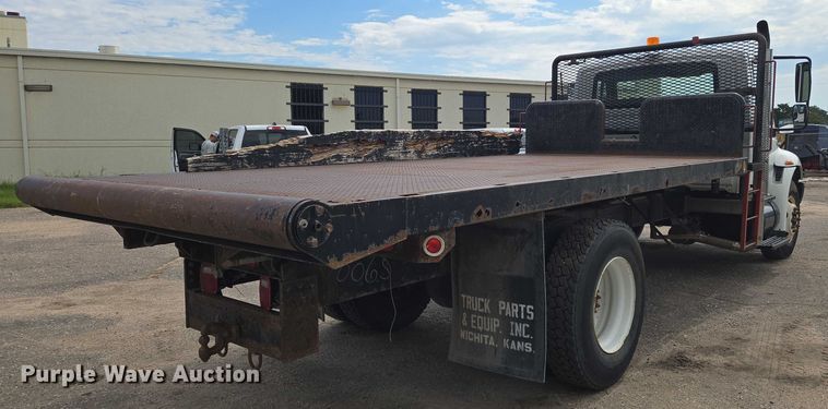 image for item EN8400 2009 International DuraStar 4300 dump flatbed truck