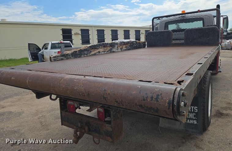 image for item EN8400 2009 International DuraStar 4300 dump flatbed truck