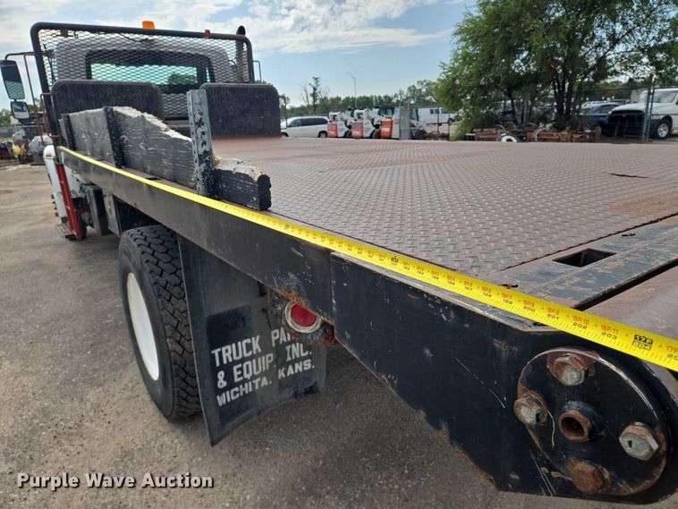 image for item EN8400 2009 International DuraStar 4300 dump flatbed truck