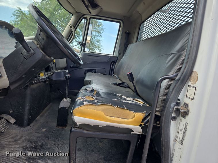 image for item EN8400 2009 International DuraStar 4300 dump flatbed truck