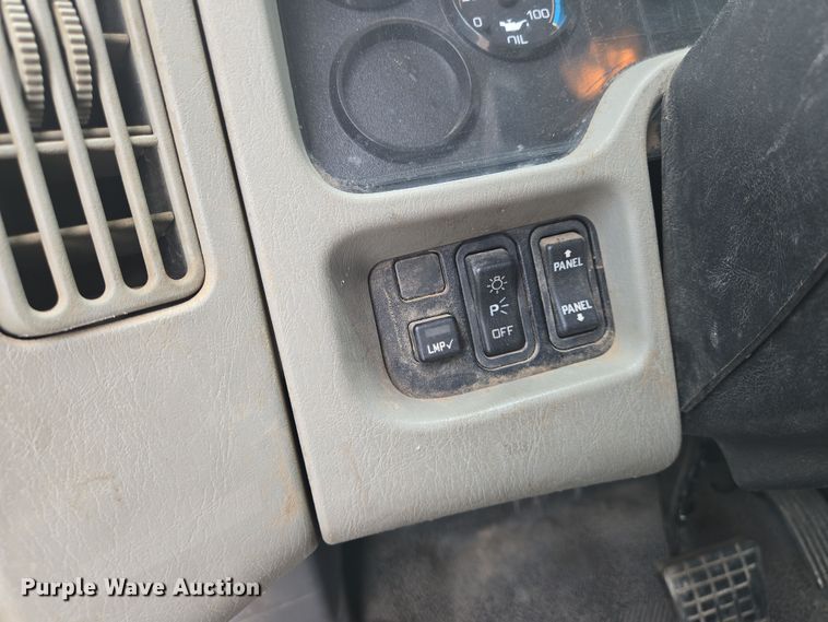 image for item EN8400 2009 International DuraStar 4300 dump flatbed truck