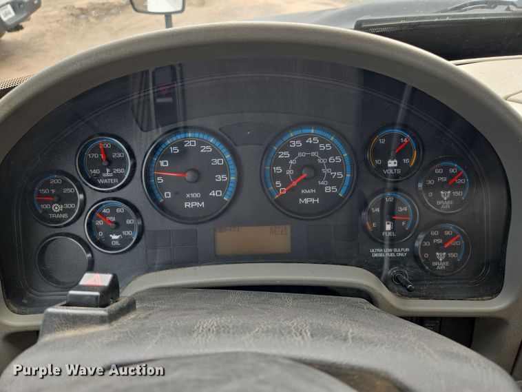 image for item EN8400 2009 International DuraStar 4300 dump flatbed truck