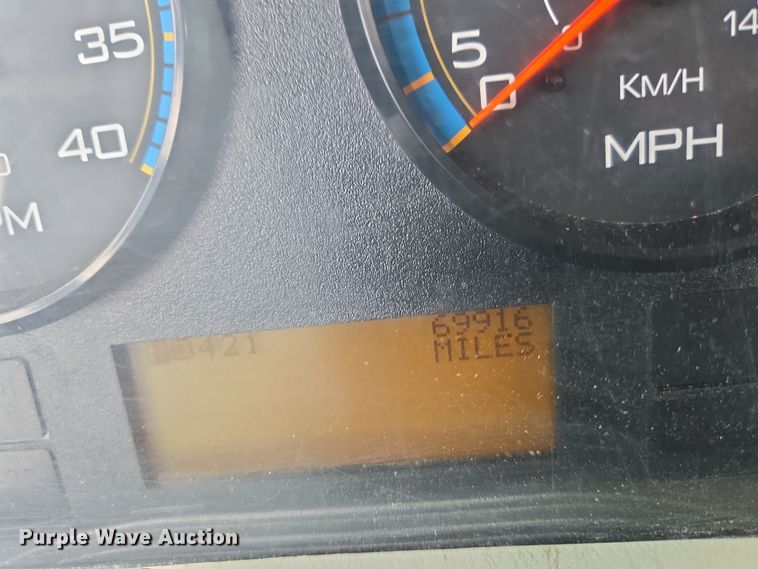 image for item EN8400 2009 International DuraStar 4300 dump flatbed truck