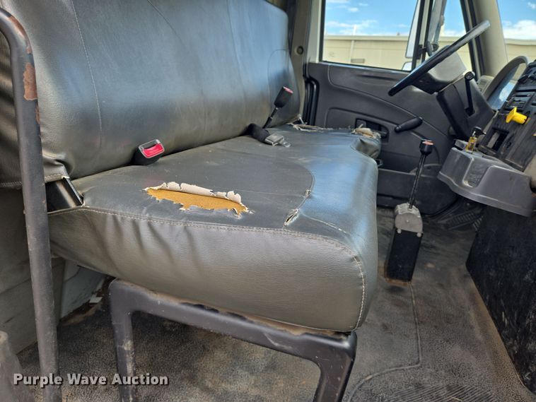 image for item EN8400 2009 International DuraStar 4300 dump flatbed truck