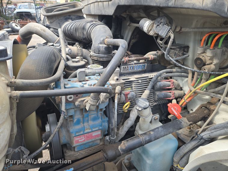 image for item EN8400 2009 International DuraStar 4300 dump flatbed truck