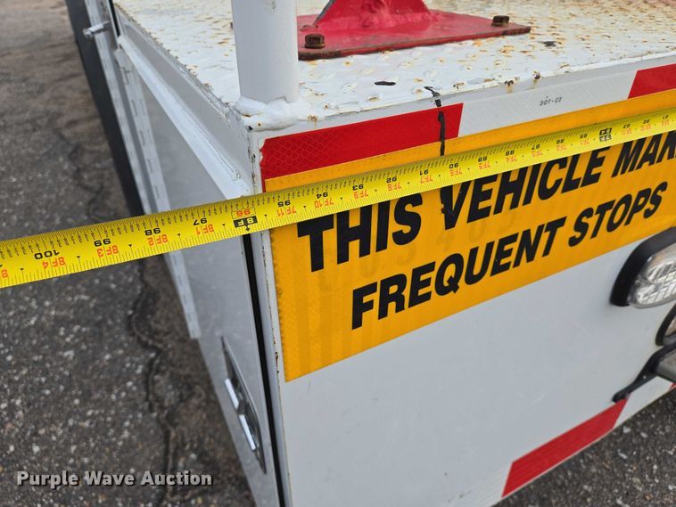 image for item EN8401 2017 Ford F750 utility / service truck