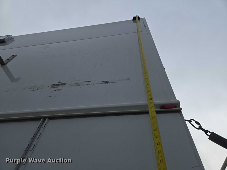 image for item EN8401 2017 Ford F750 utility / service truck