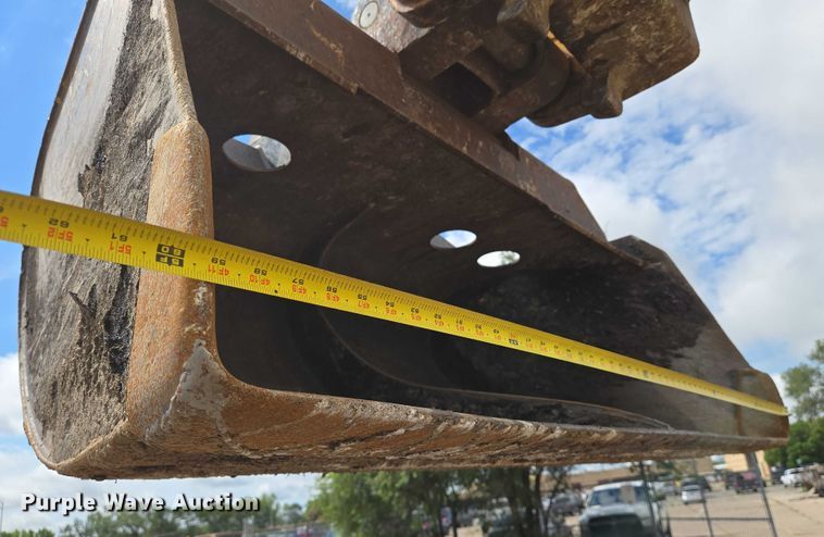 image for item EN8403 2009 Gradall XL 3100 III wheeled excavator