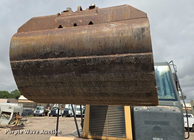 image for item EN8403 2009 Gradall XL 3100 III wheeled excavator