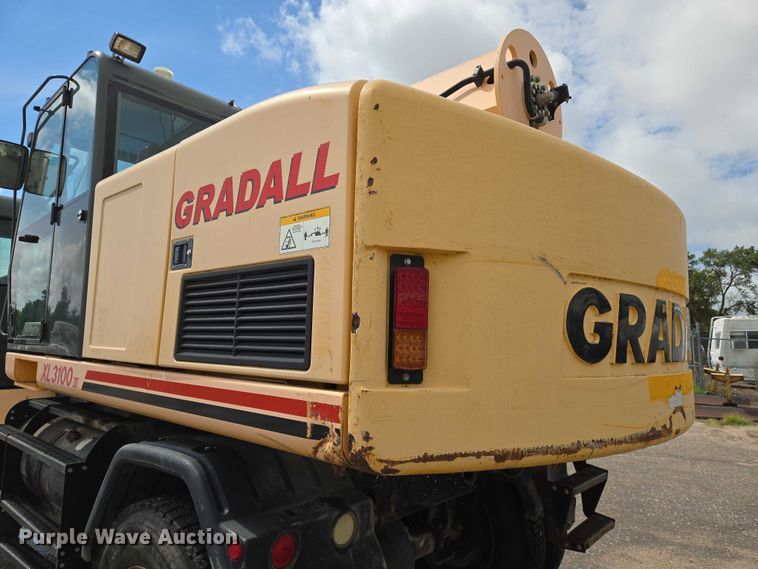 image for item EN8403 2009 Gradall XL 3100 III wheeled excavator