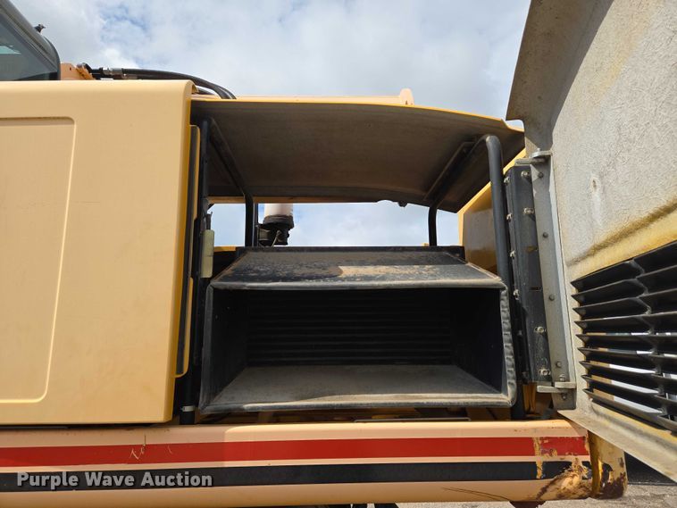 image for item EN8403 2009 Gradall XL 3100 III wheeled excavator