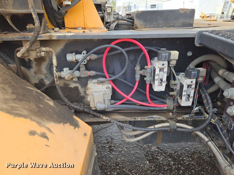 image for item EN8403 2009 Gradall XL 3100 III wheeled excavator