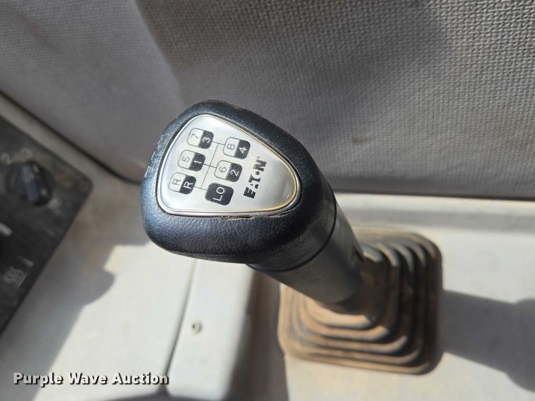 image for item EN8403 2009 Gradall XL 3100 III wheeled excavator