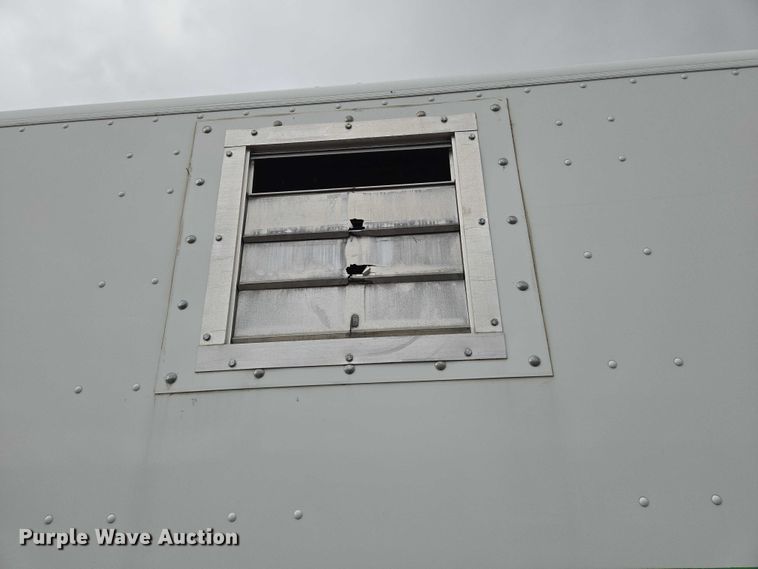 image for item EN8404 2013 Freightliner MT55 delivery truck