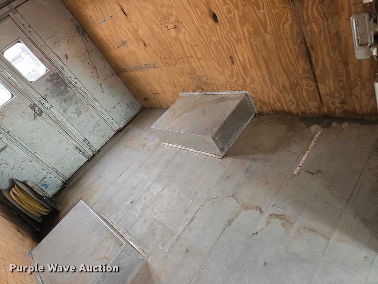 image for item EN8404 2013 Freightliner MT55 delivery truck