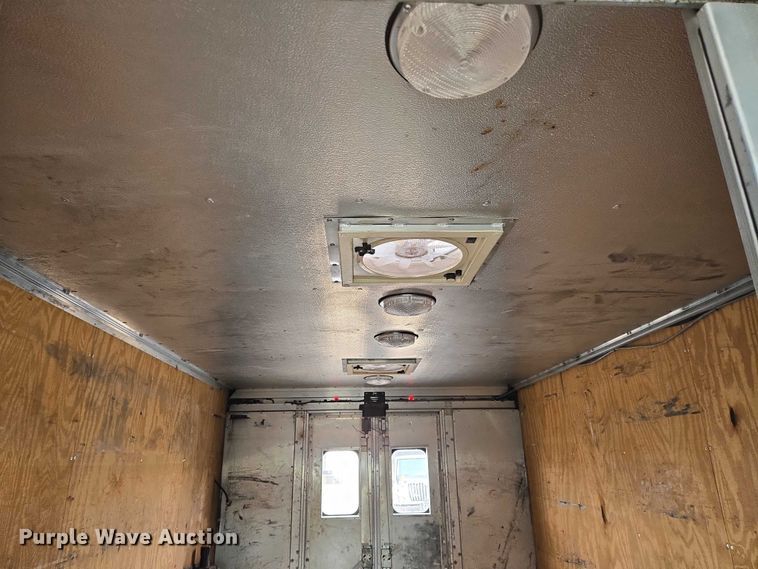 image for item EN8404 2013 Freightliner MT55 delivery truck