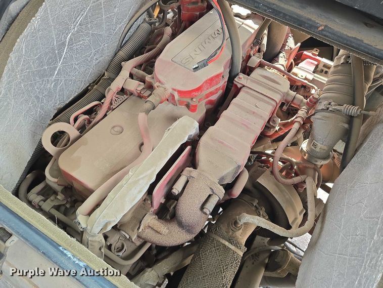 image for item EN8404 2013 Freightliner MT55 delivery truck