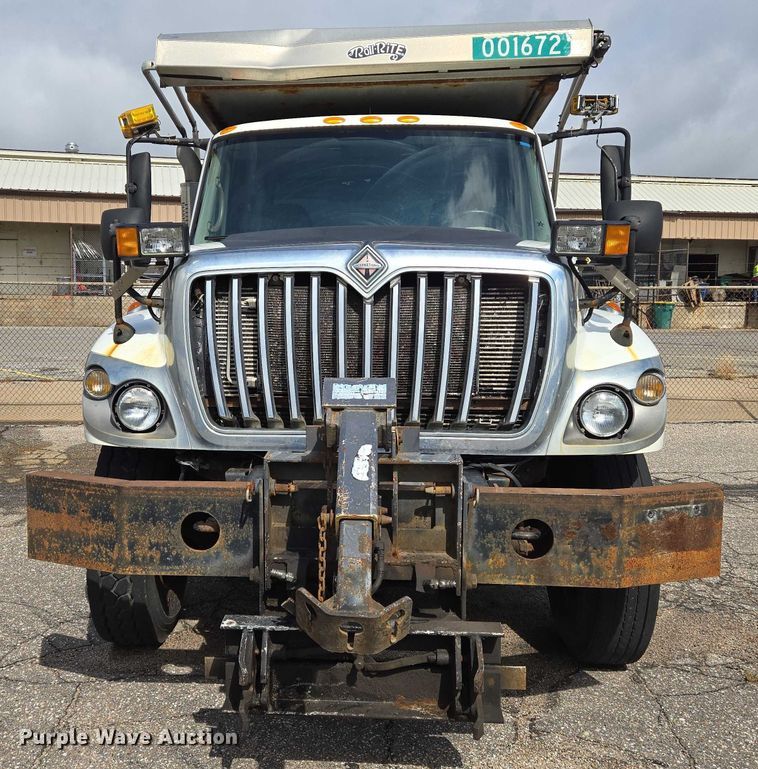 image for item EN8405 2008 International WorkStar 7400 dump truck