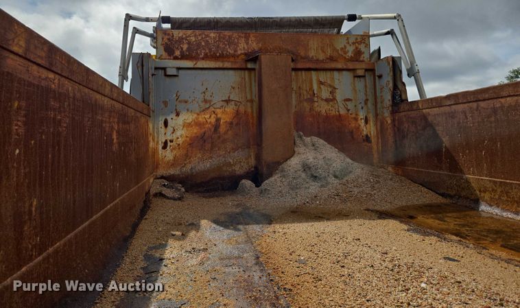 image for item EN8405 2008 International WorkStar 7400 dump truck