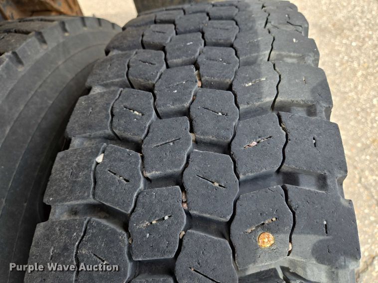 image for item EN8405 2008 International WorkStar 7400 dump truck