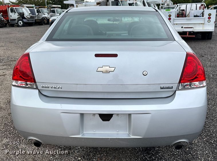 image for item EN8407 2013 Chevrolet Impala Police Cruiser   