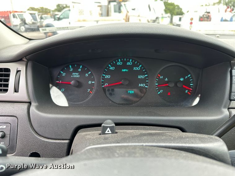 image for item EN8407 2013 Chevrolet Impala Police Cruiser   